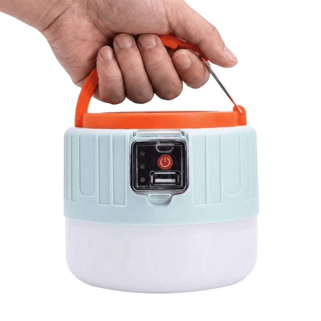 Nomedo Solar Camping-lamp, in de hand voor schaal