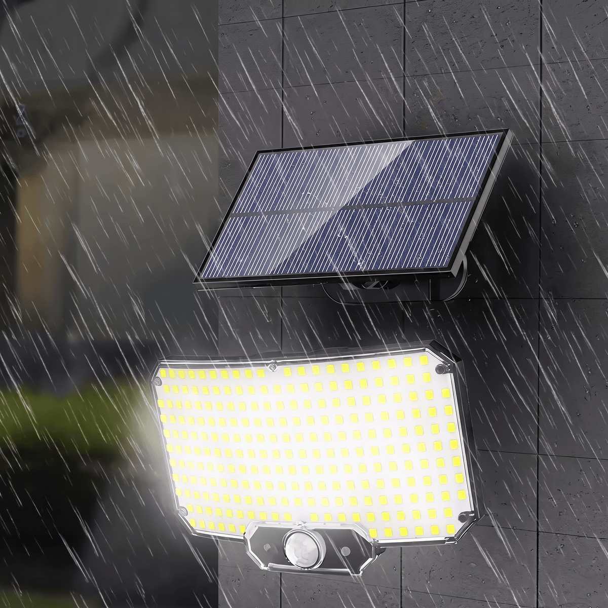 Nomedo Solar Schijnwerper aan bij avondlicht en regen